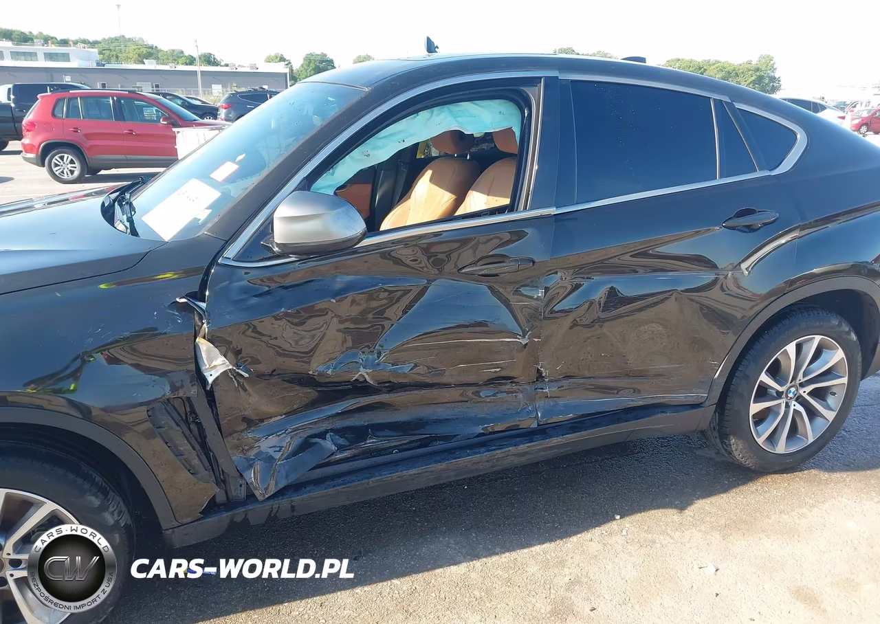 2018 BMW X6 xDrive50I VIN:5UXKU6C56J0Z66523 - 6