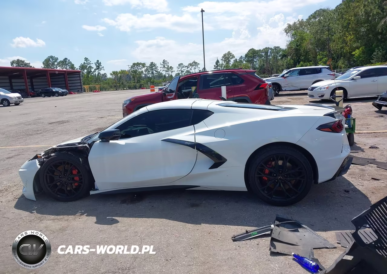 2024 Chevrolet Corvette 2Lt VIN:1G1YB2D40R5107662 - 14