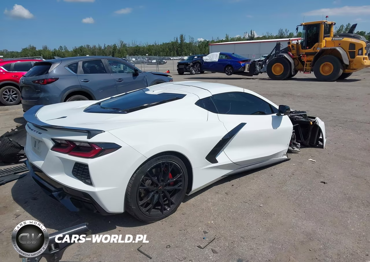 2024 Chevrolet Corvette 2Lt VIN:1G1YB2D40R5107662 - 4