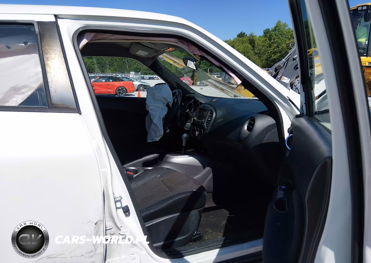 2017 Nissan Juke S VIN:JN8AF5MRXHT704004 - 5