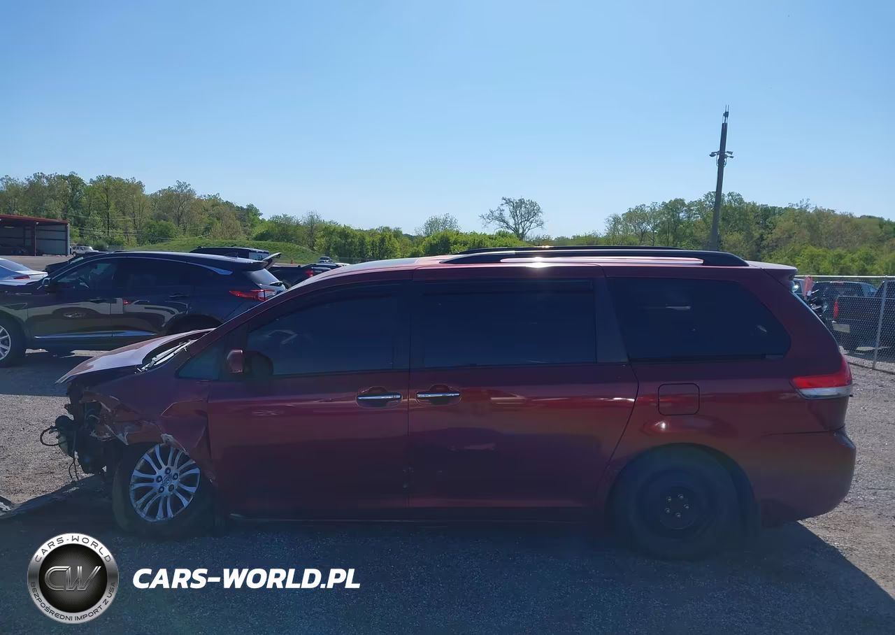 2011 Toyota Sienna Xle V6 VIN:5TDYK3DC7BS114760 - 14