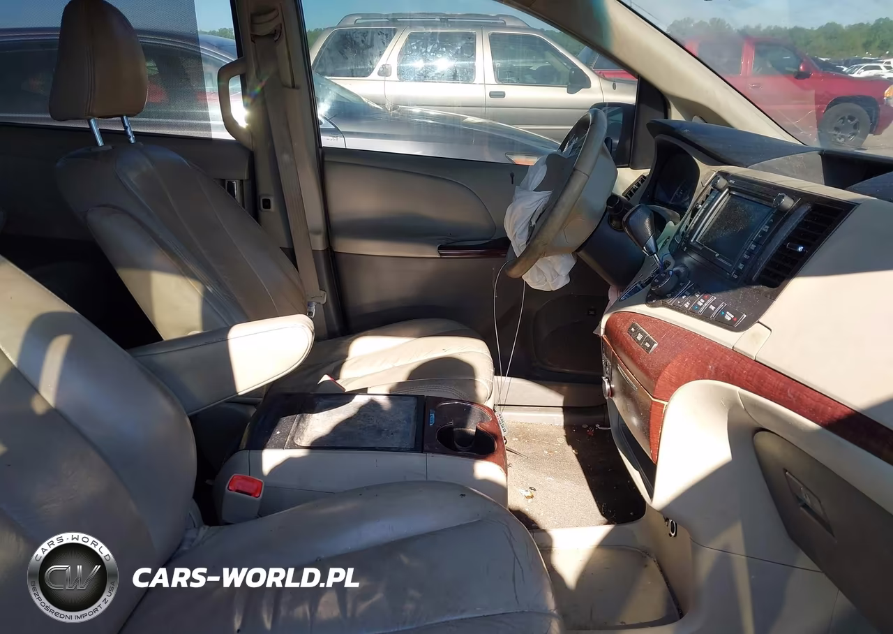 2011 Toyota Sienna Xle V6 VIN:5TDYK3DC7BS114760 - 5