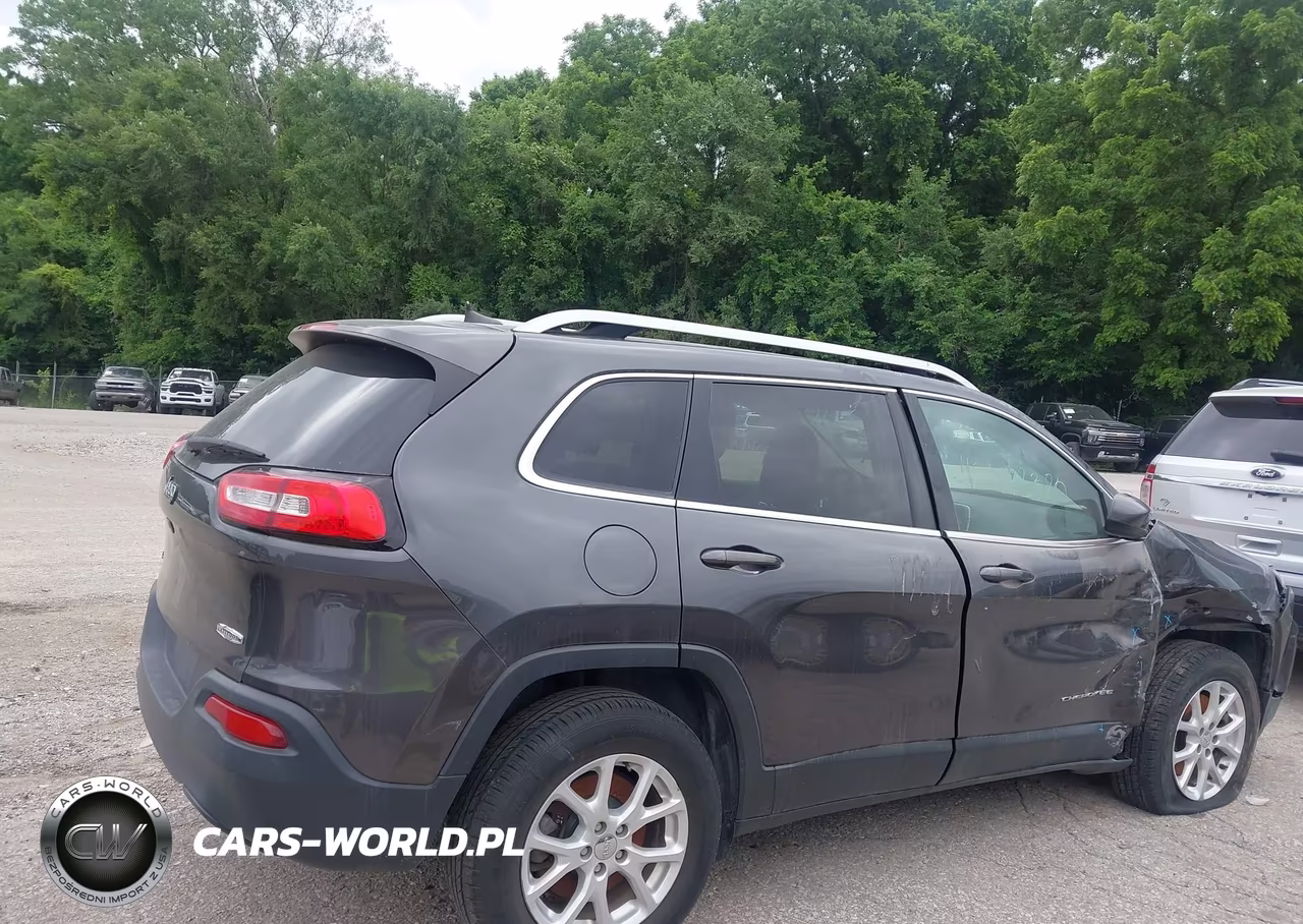 2016 Jeep Cherokee Latitude VIN:1C4PJMCB7GW144118 - 13