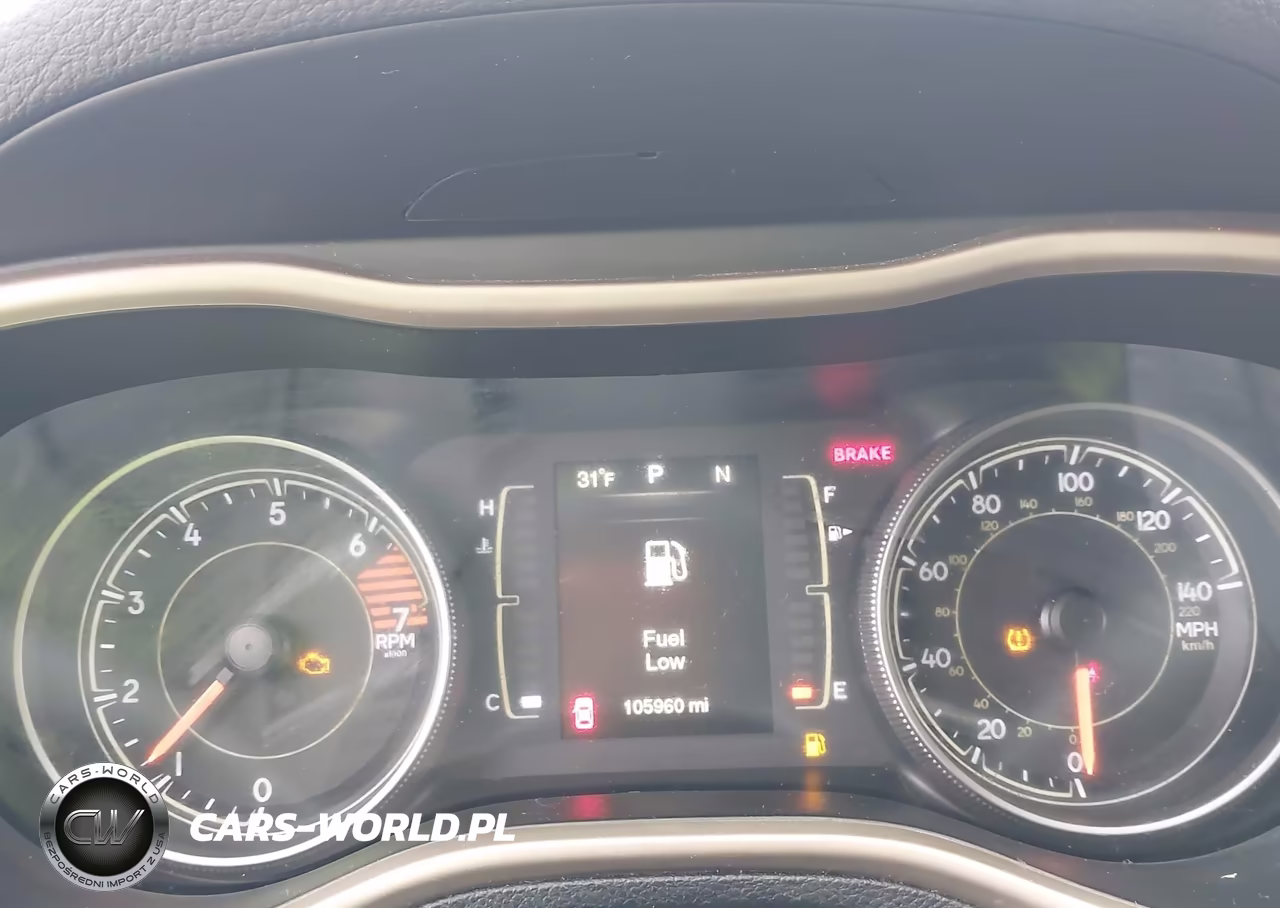 2016 Jeep Cherokee Latitude VIN:1C4PJMCB7GW144118 - 7