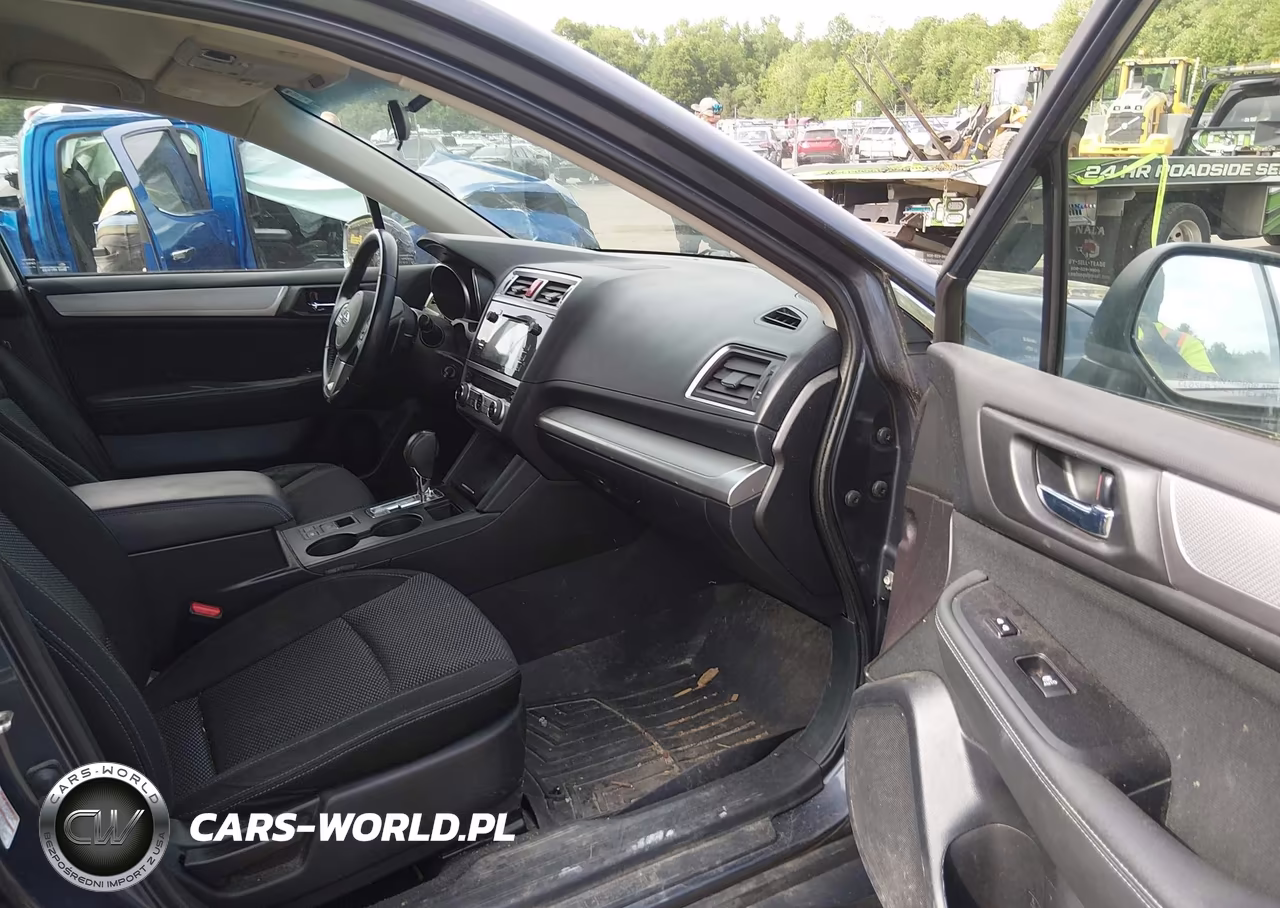 2017 Subaru Outback 2.5I Premium VIN:4S4BSACC1H3313286 - 5