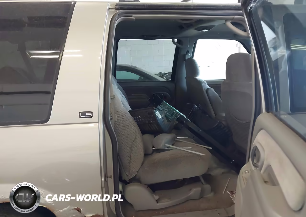 1999 Chevrolet Suburban 1500 Lt VIN:3GNFK16R2XG204604 - 8