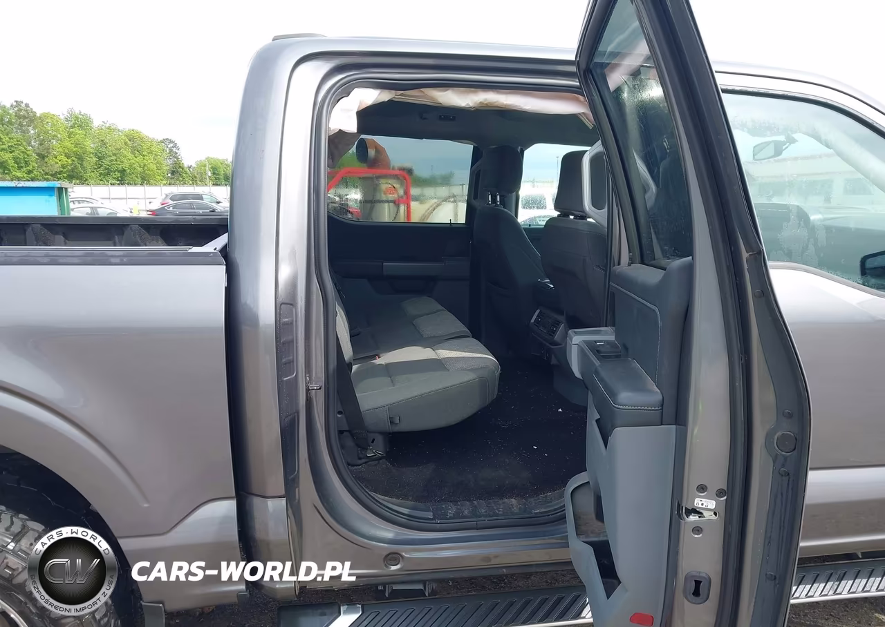 2022 Ford F-150 Xlt VIN:1FTFW1E59NFA02613 - 8