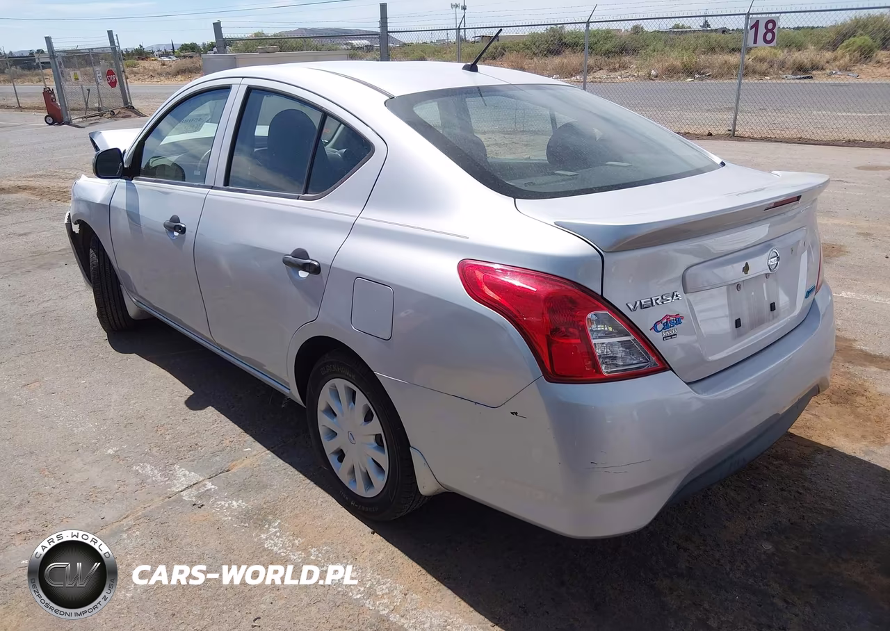 2015 Nissan Versa 1.6 S+ VIN:3N1CN7AP6FL939350 - 3