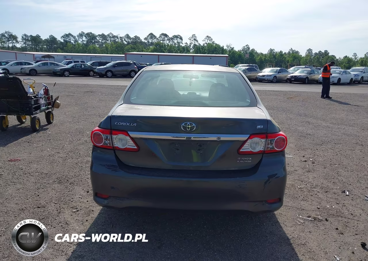 2013 Toyota Corolla Le VIN:5YFBU4EE7DP108068 - 16