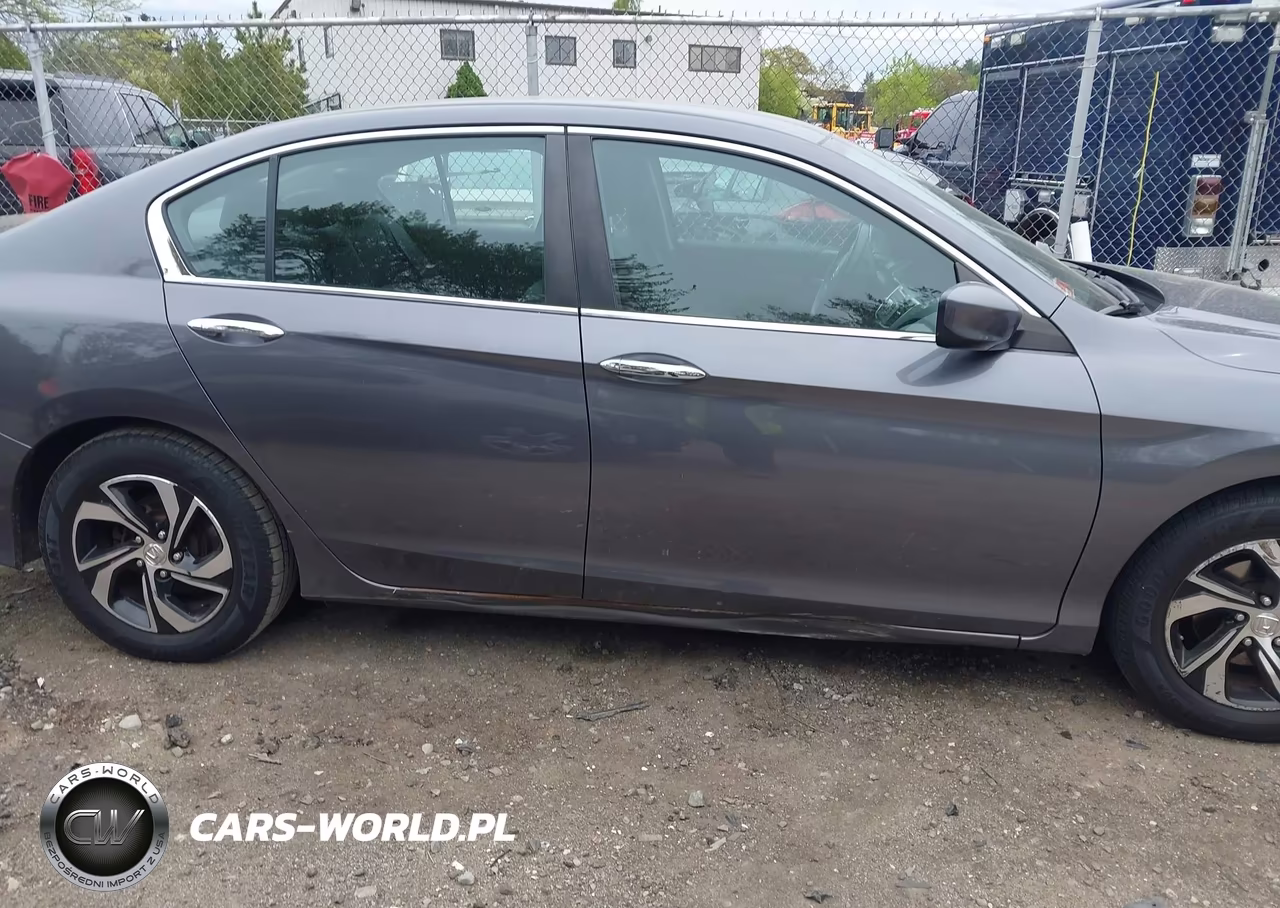2017 Honda Accord Lx VIN:1HGCR2F37HA035626 - 14