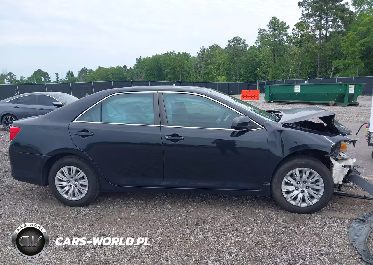 2012 Toyota Camry L VIN:4T1BF1FK4CU606450 - 14