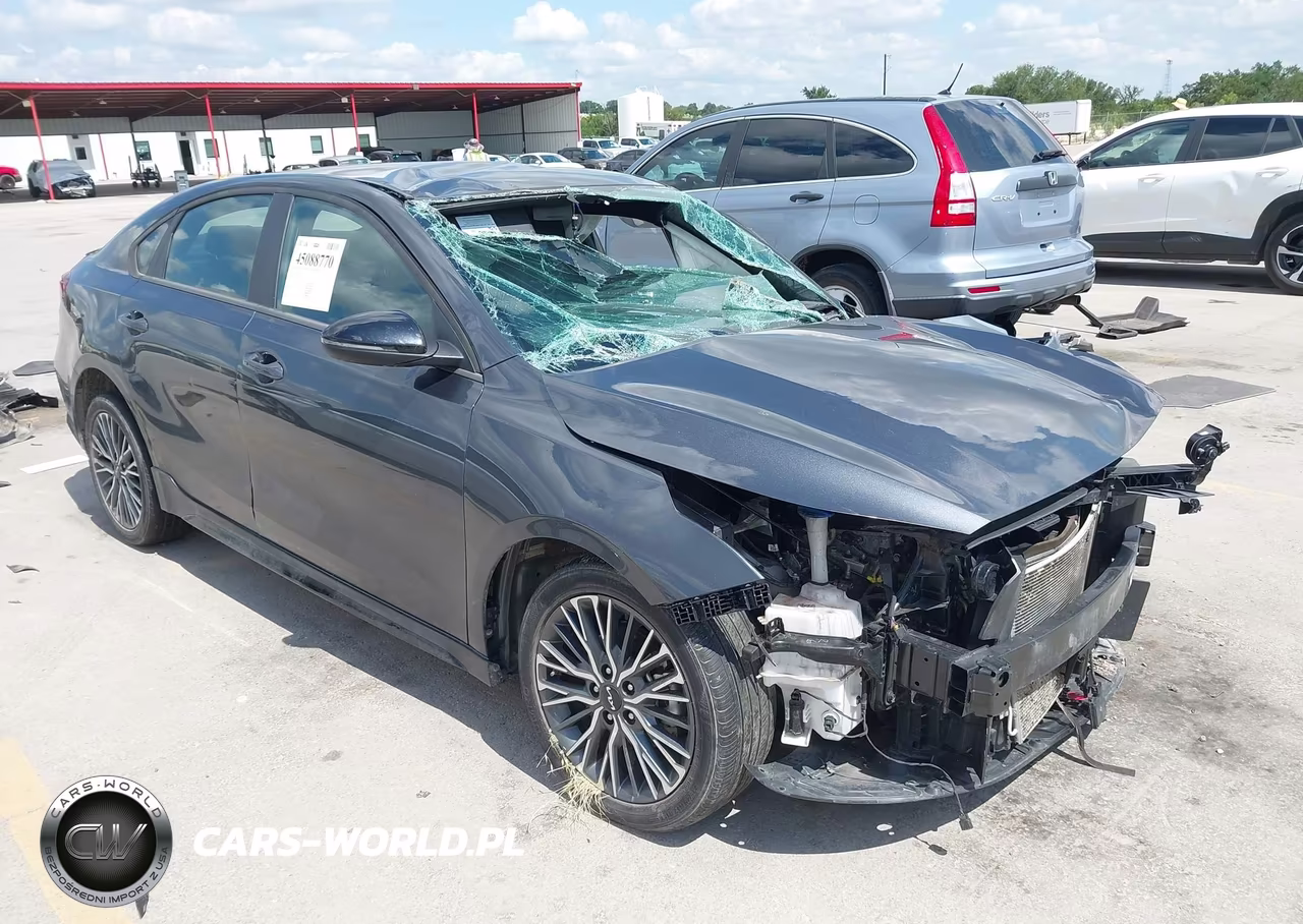 2024 Kia Forte Gt-Line – zdjęcie 1 z 17