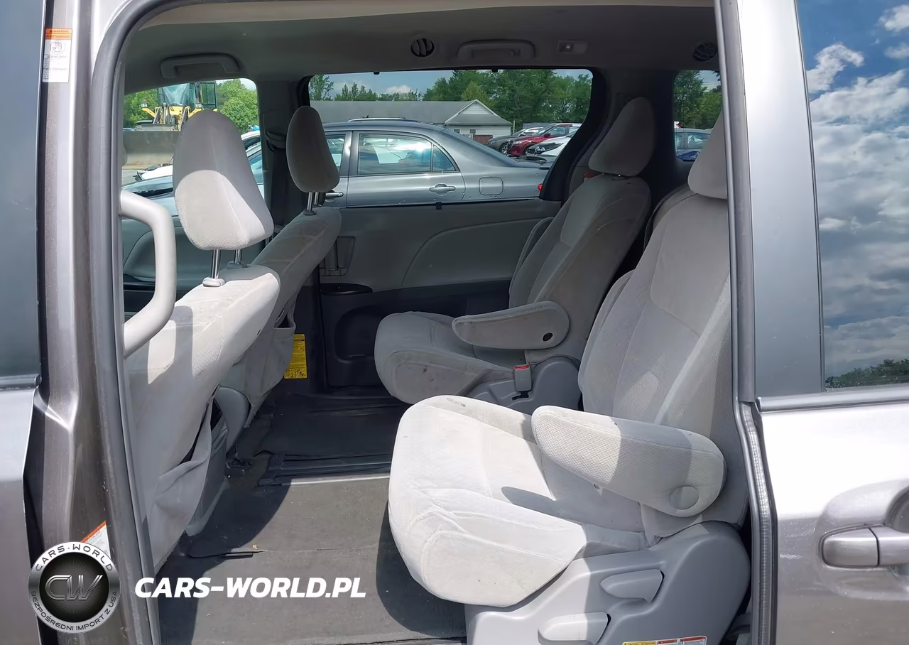 2015 Toyota Sienna Le 8 Passenger VIN:5TDKK3DC0FS547722 - 8