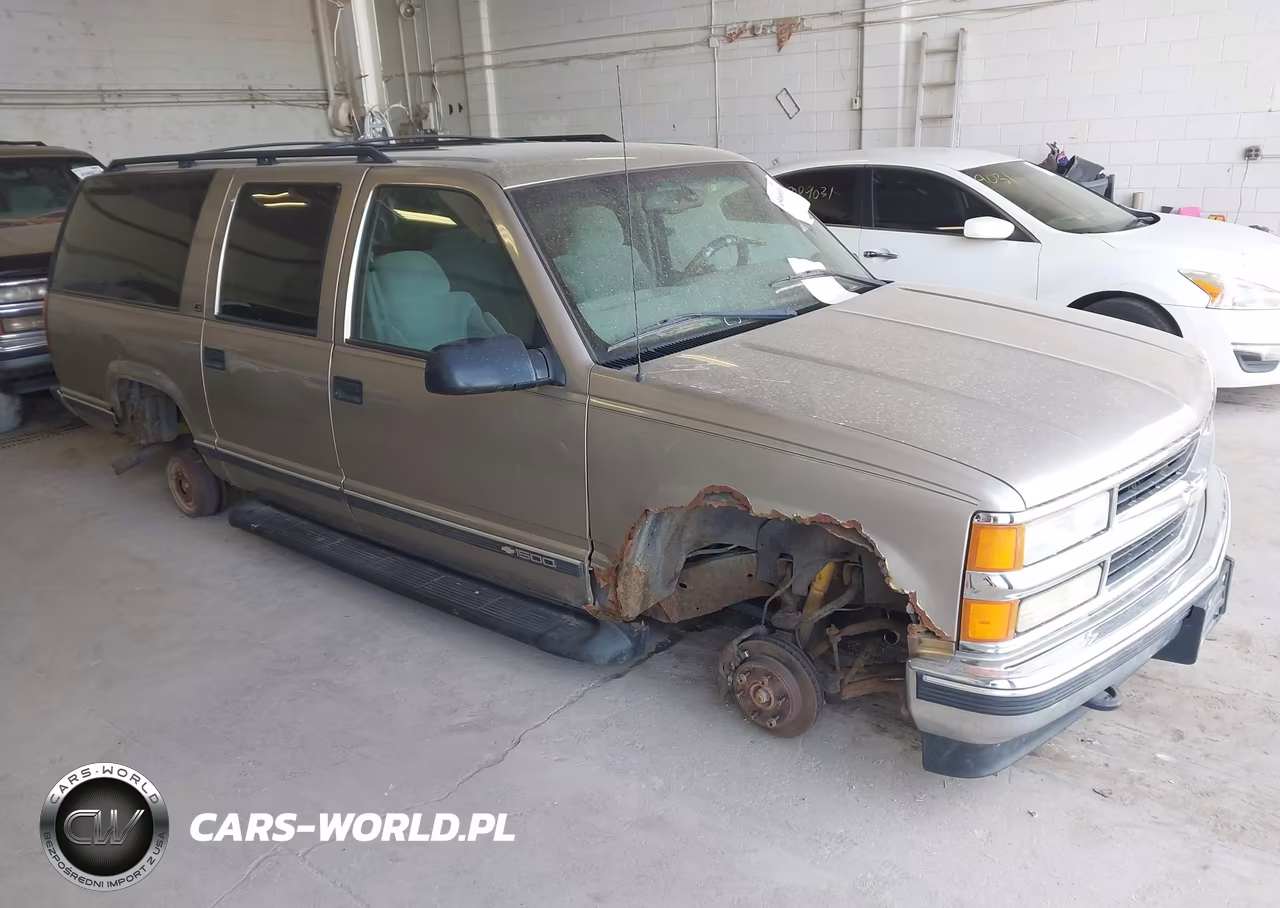 1999 Chevrolet Suburban 1500 Lt