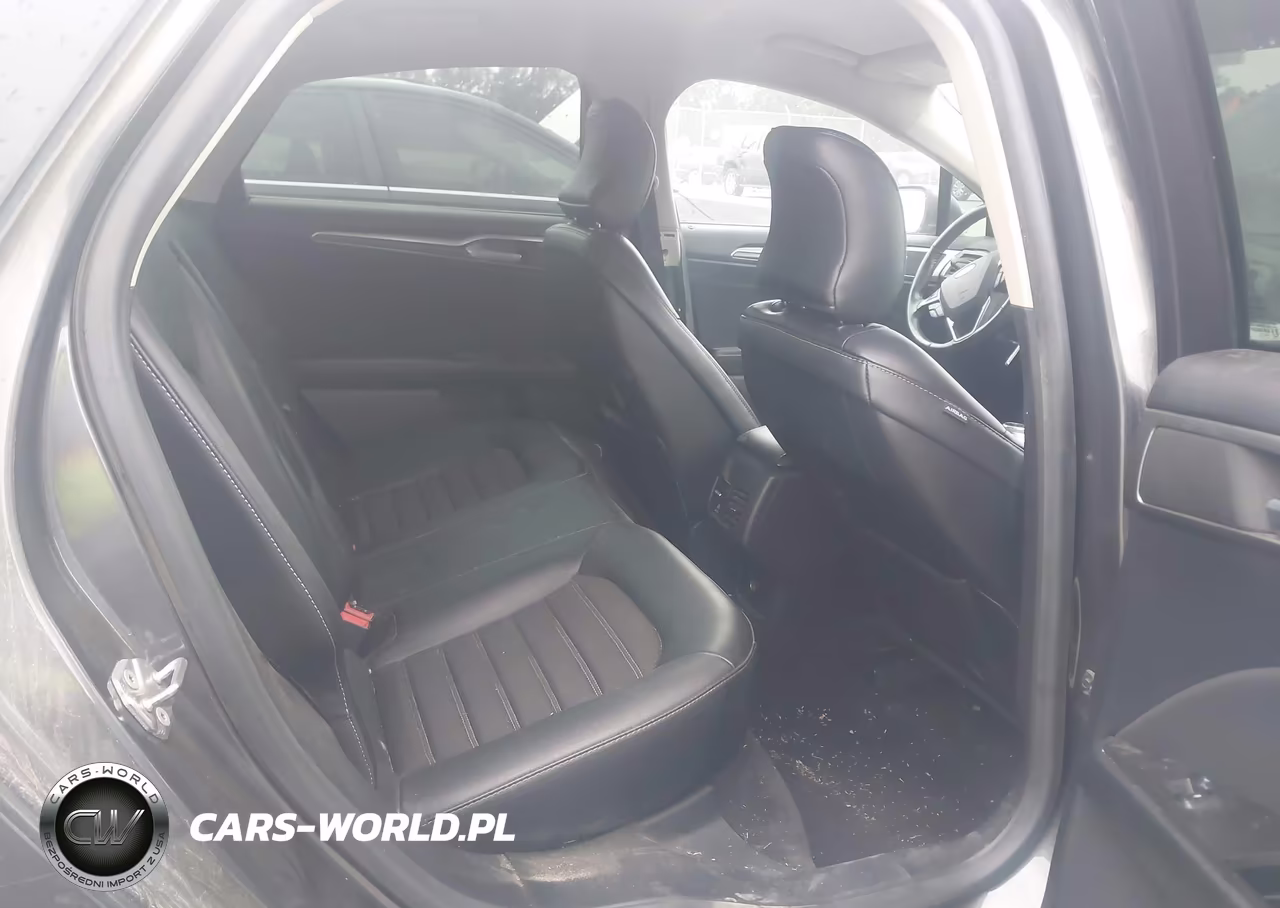 2017 Ford Fusion Se VIN:3FA6P0H7XHR335825 - 8