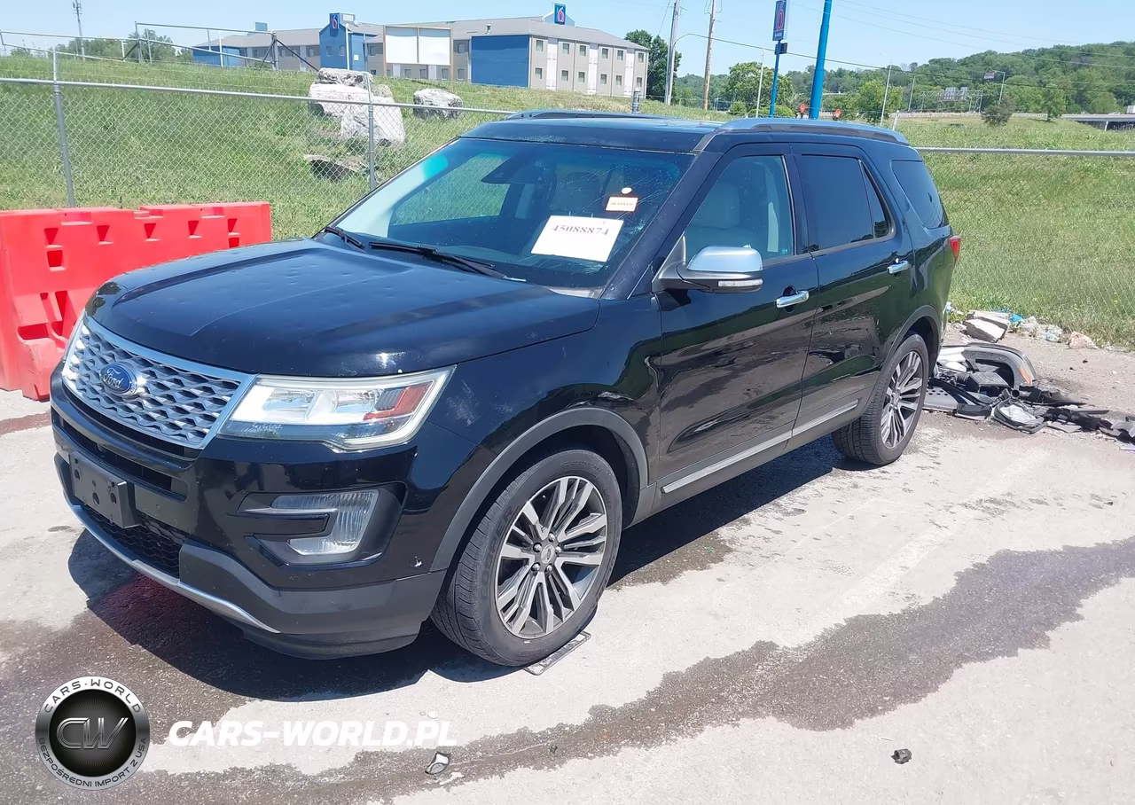 2016 Ford Explorer Platinum VIN:1FM5K8HT8GGC02529 - 2