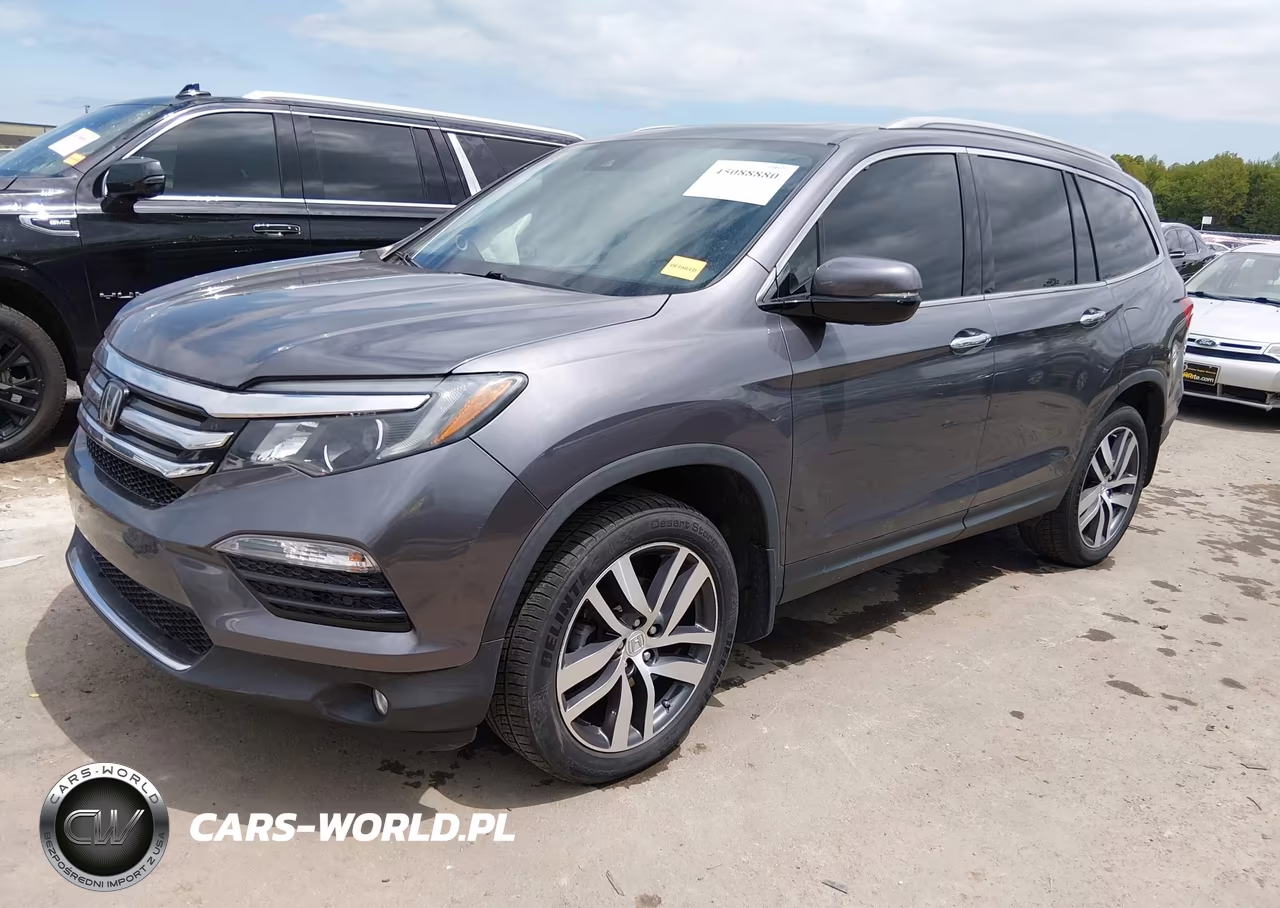 2017 Honda Pilot Touring VIN:5FNYF6H93HB084710 - 2