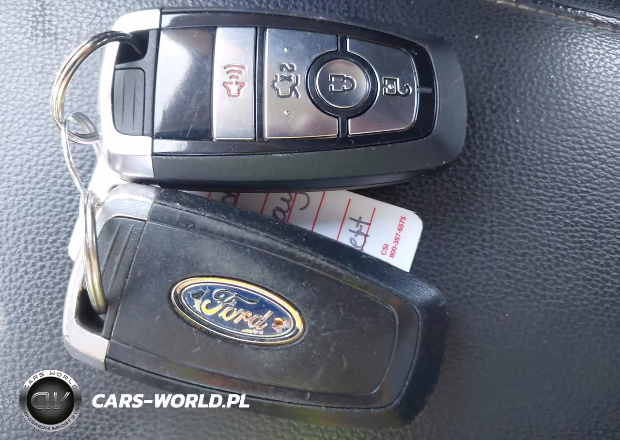 2018 Ford Fusion Se VIN:3FA6P0H7XJR203573 - 11