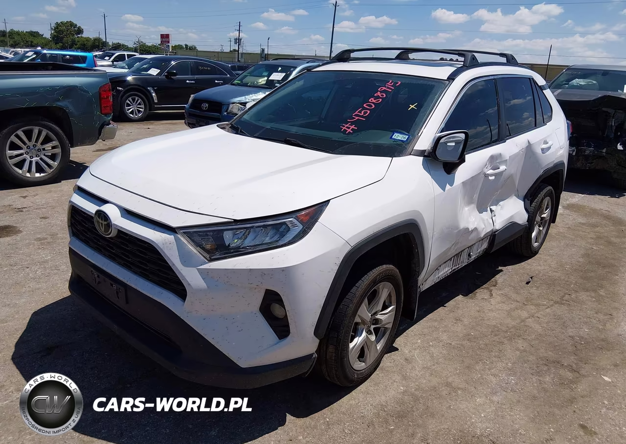 2021 Toyota Rav4 Xle VIN:2T3W1RFV2MC169096 - 2
