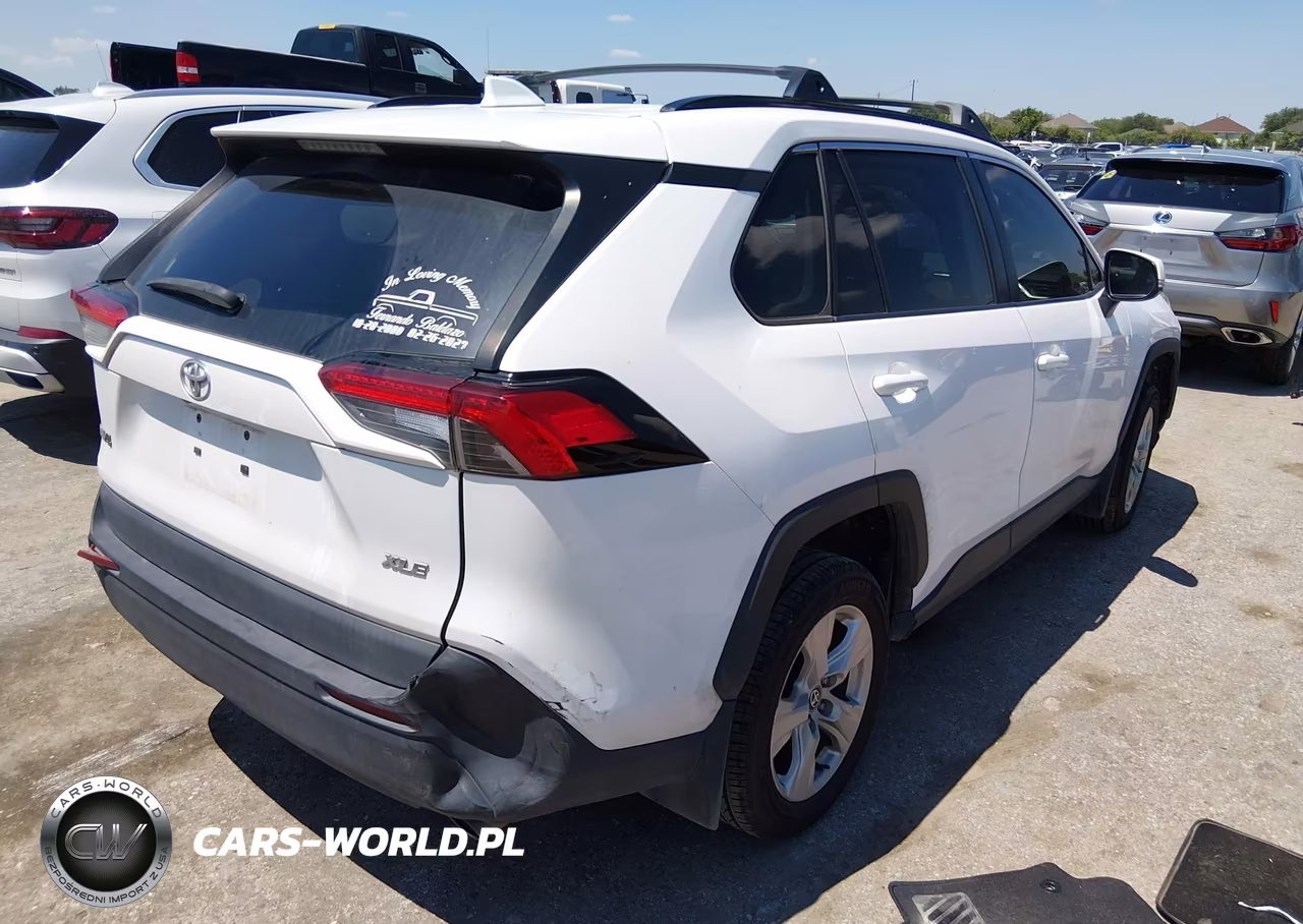 2021 Toyota Rav4 Xle VIN:2T3W1RFV2MC169096 - 4