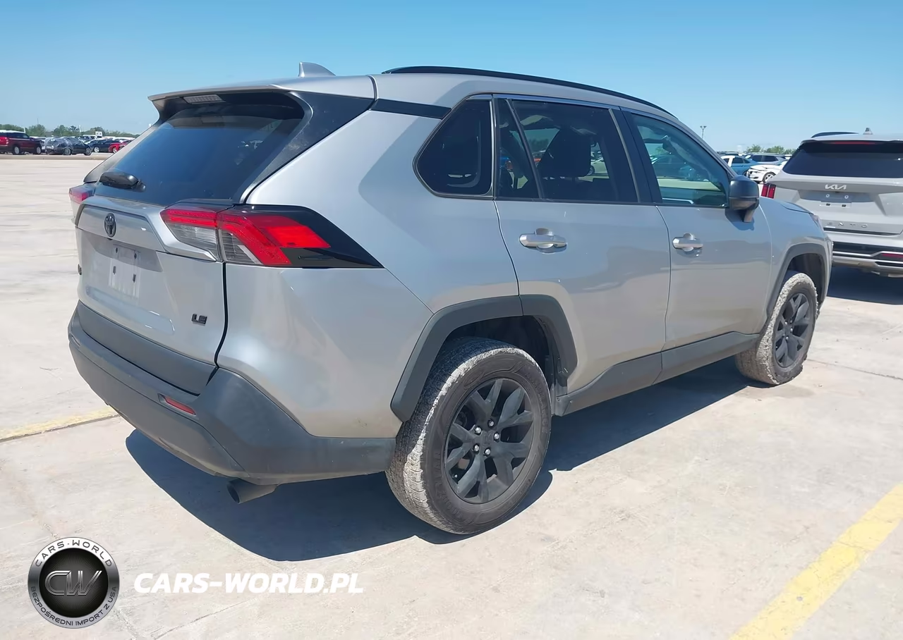 2021 Toyota Rav4 Le VIN:2T3H1RFV5MW182044 - 4