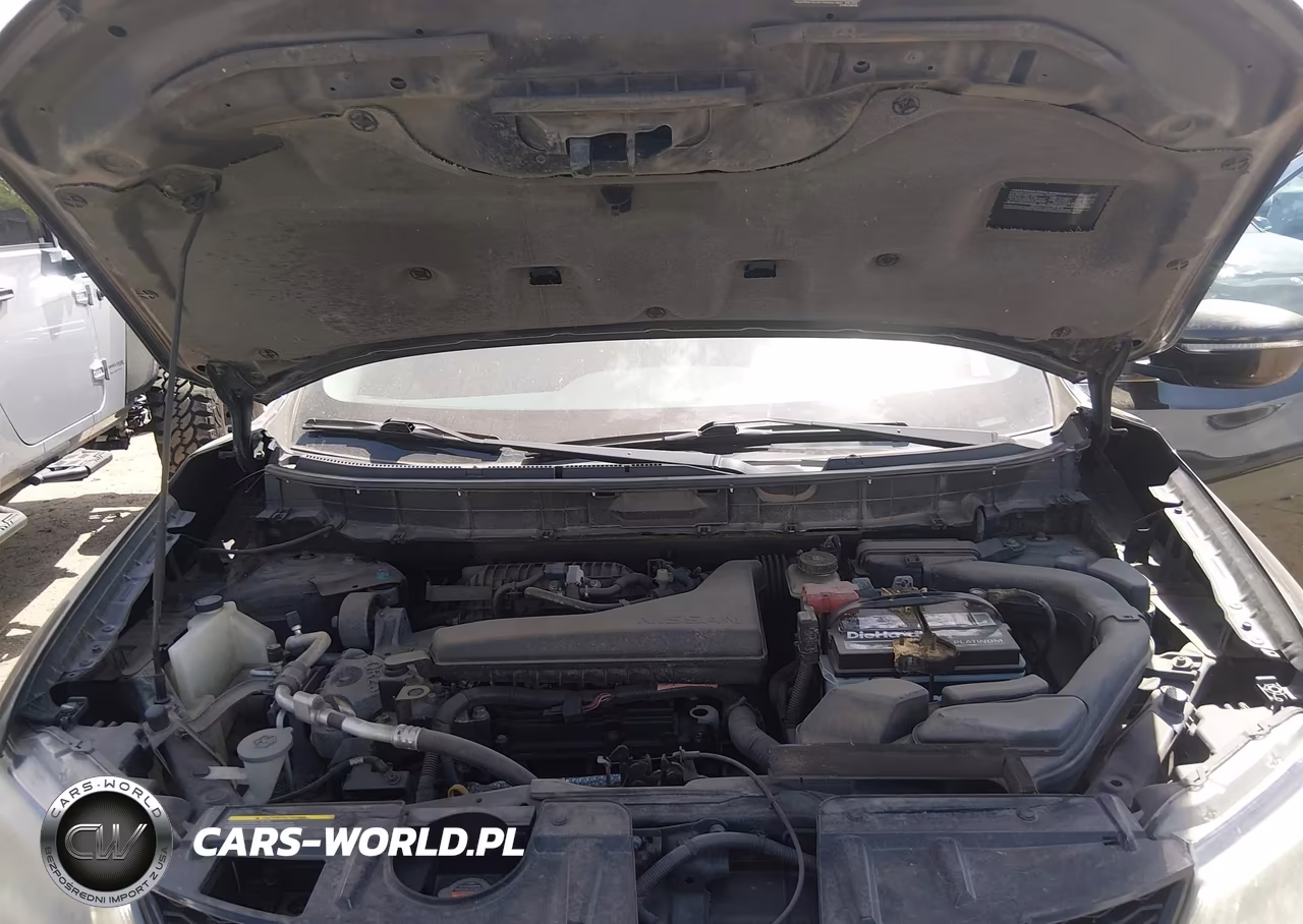 2015 Nissan Rogue S VIN:5N1AT2MV3FC915702 - 10