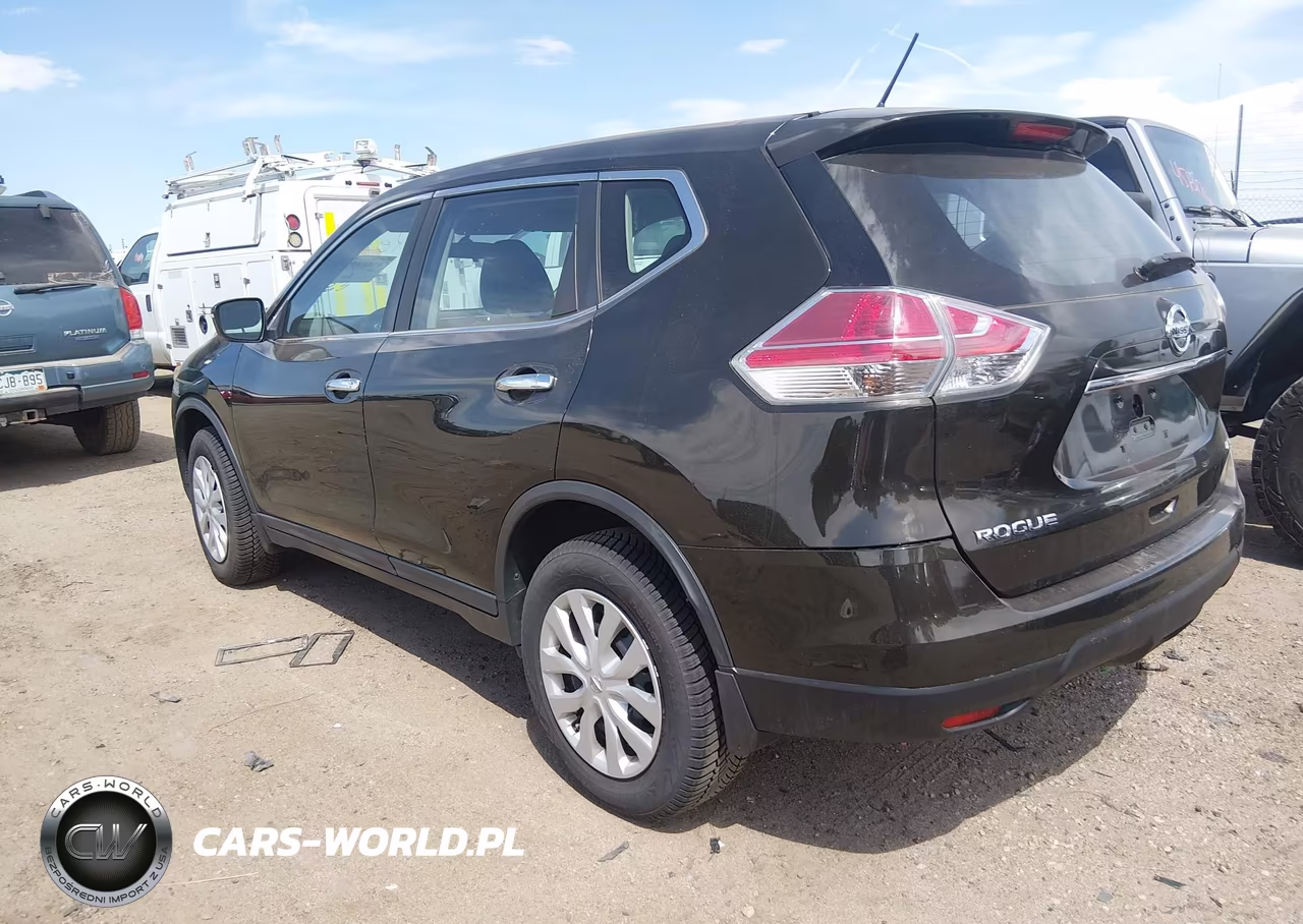 2015 Nissan Rogue S VIN:5N1AT2MV3FC915702 - 3