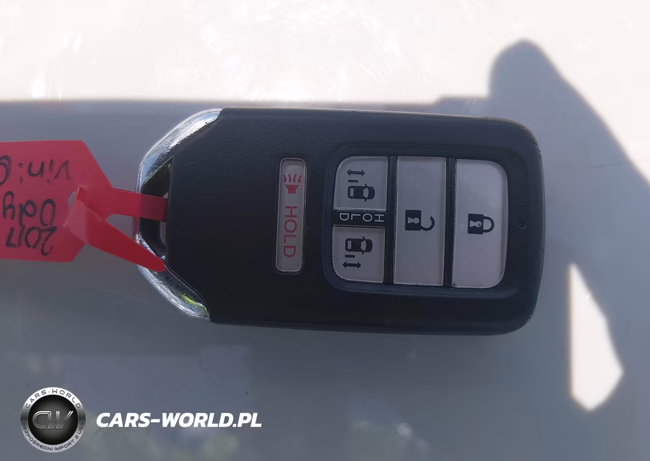 2017 Honda Odyssey Se VIN:5FNRL5H31HB022340 - 11