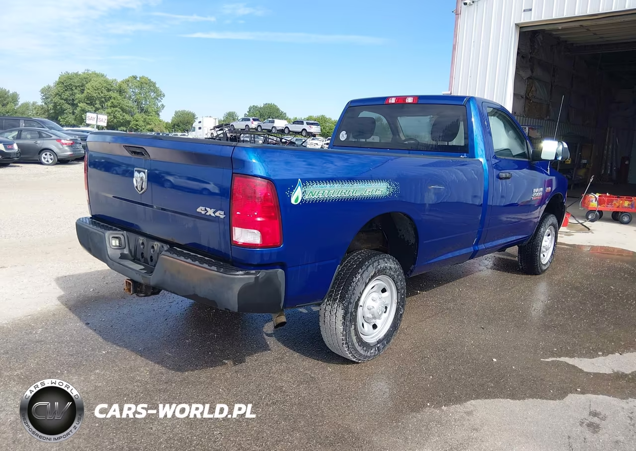 2016 Ram 2500 VIN:3C6MR5A24GG354458 - 4
