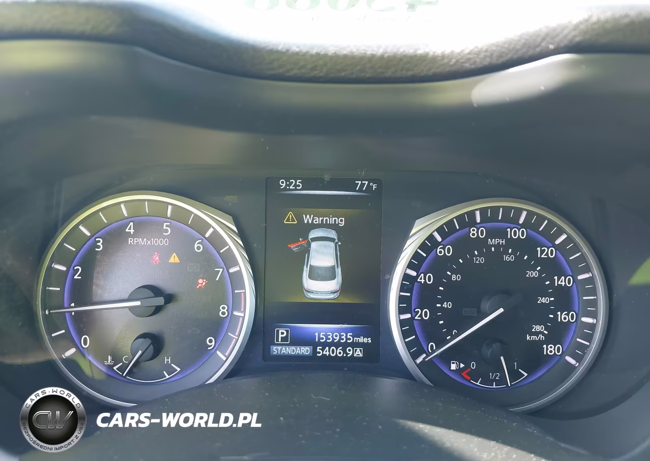 2015 Infiniti Q50 Premium VIN:JN1BV7AP2FM354332 - 7