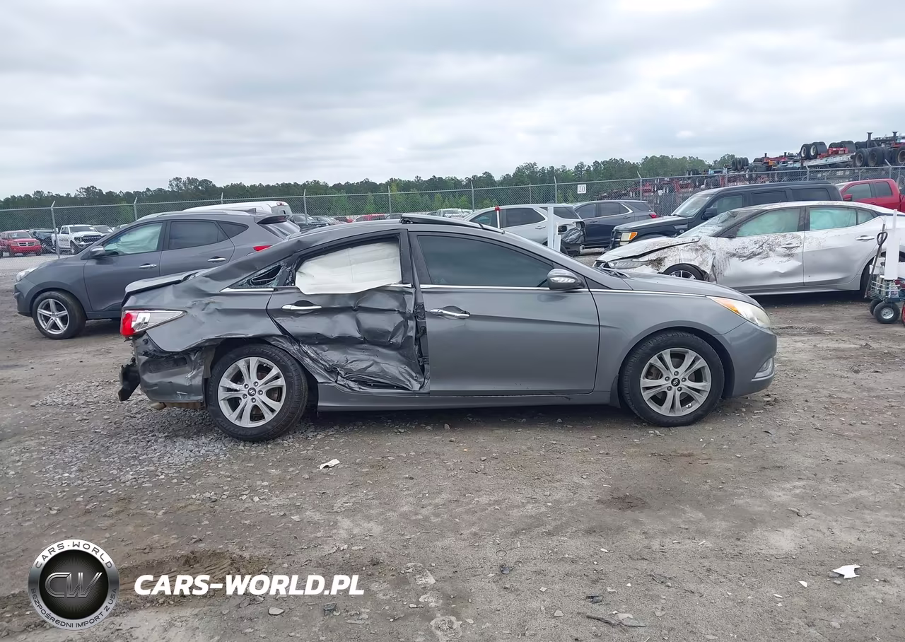 2013 Hyundai Sonata Limited VIN:5NPEC4AC4DH806686 - 14