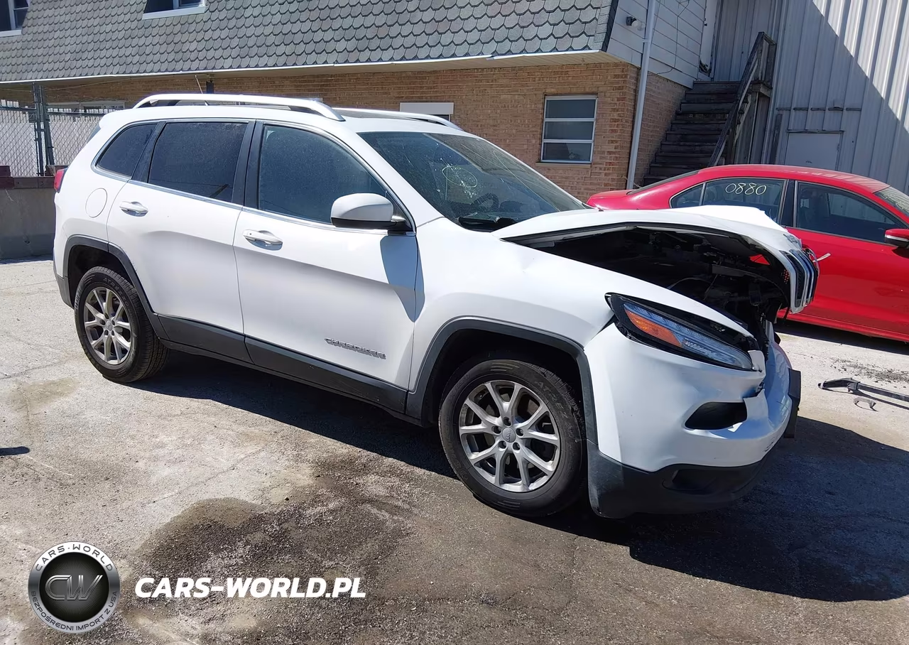 2015 Jeep Cherokee Latitude – zdjęcie 1 z 17