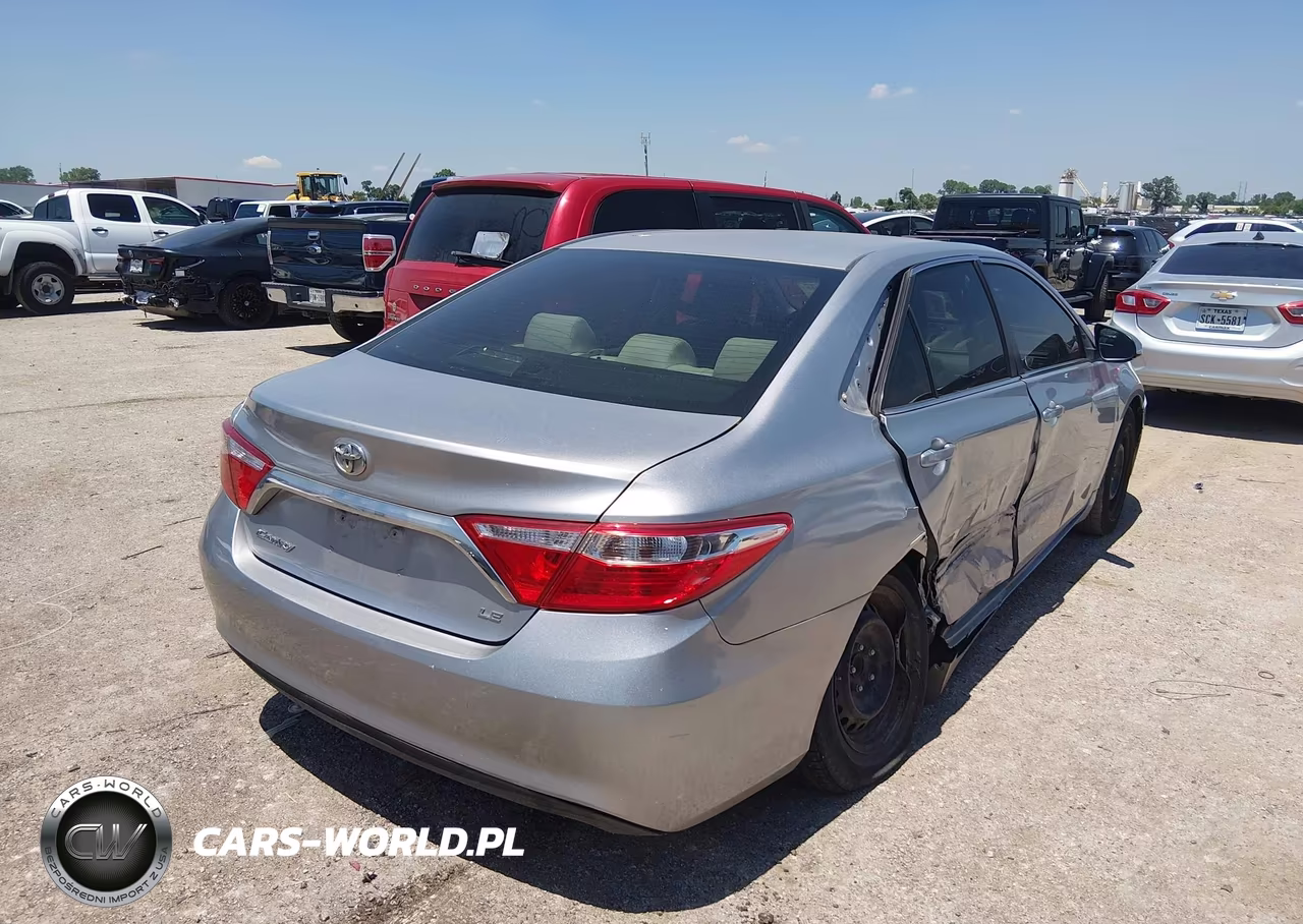 2016 Toyota Camry Le VIN:4T4BF1FK2GR542789 - 4
