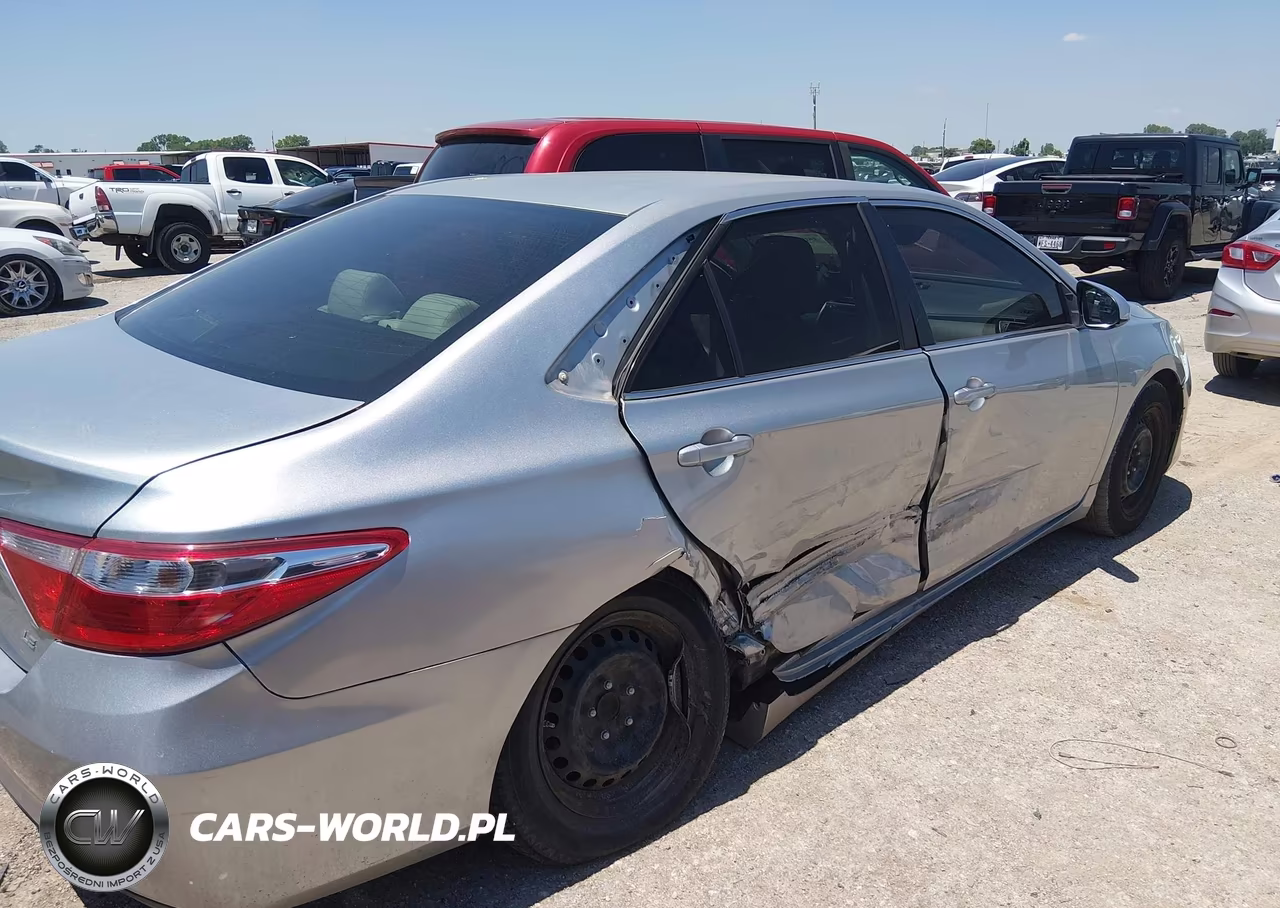 2016 Toyota Camry Le VIN:4T4BF1FK2GR542789 - 6