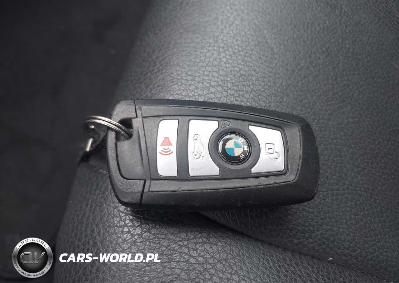 2016 BMW 528I VIN:WBA5A5C54GG348275 - 11