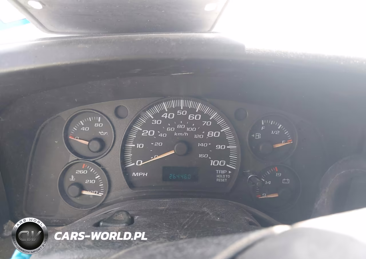 2007 Chevrolet Express Work Van VIN:1GCFG15X671101209 - 7