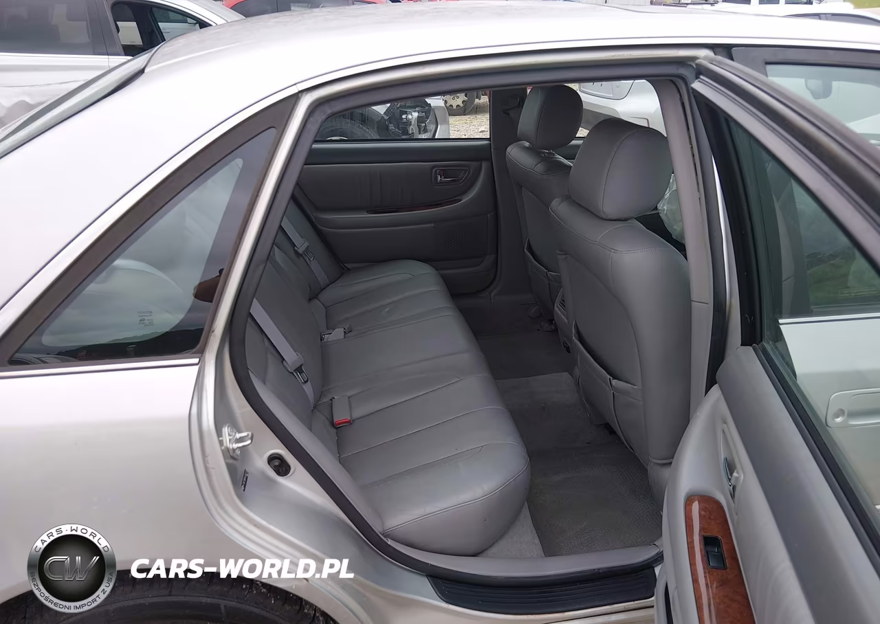2004 Toyota Avalon Xls VIN:4T1BF28BX4U358712 - 8