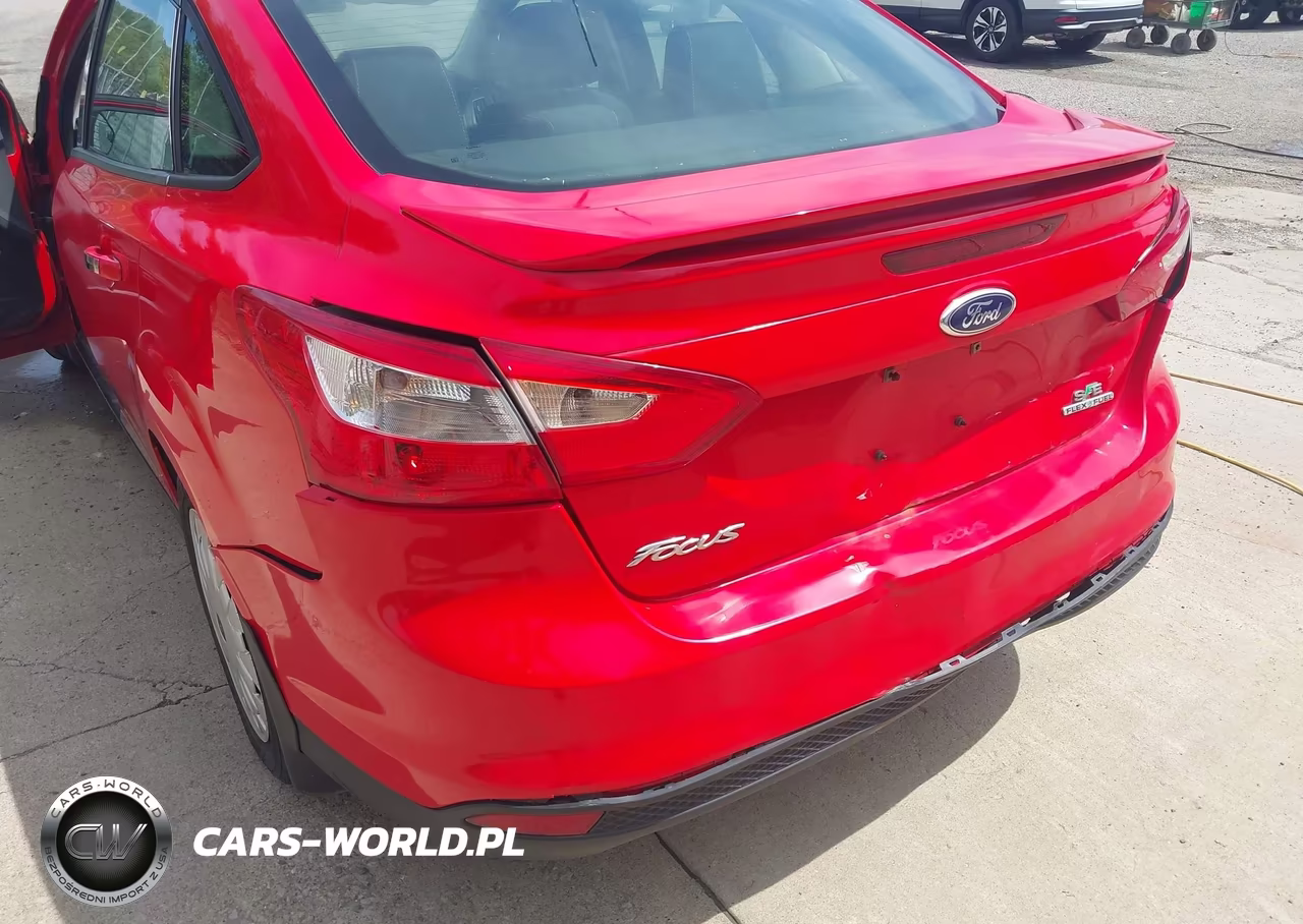 2014 Ford Focus Se VIN:1FADP3F21EL361272 - 6