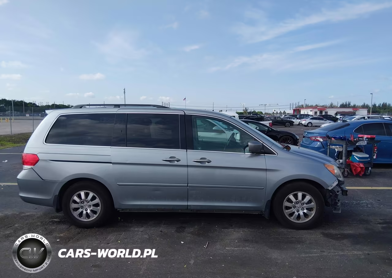 2010 Honda Odyssey Ex VIN:5FNRL3H51AB024102 - 13