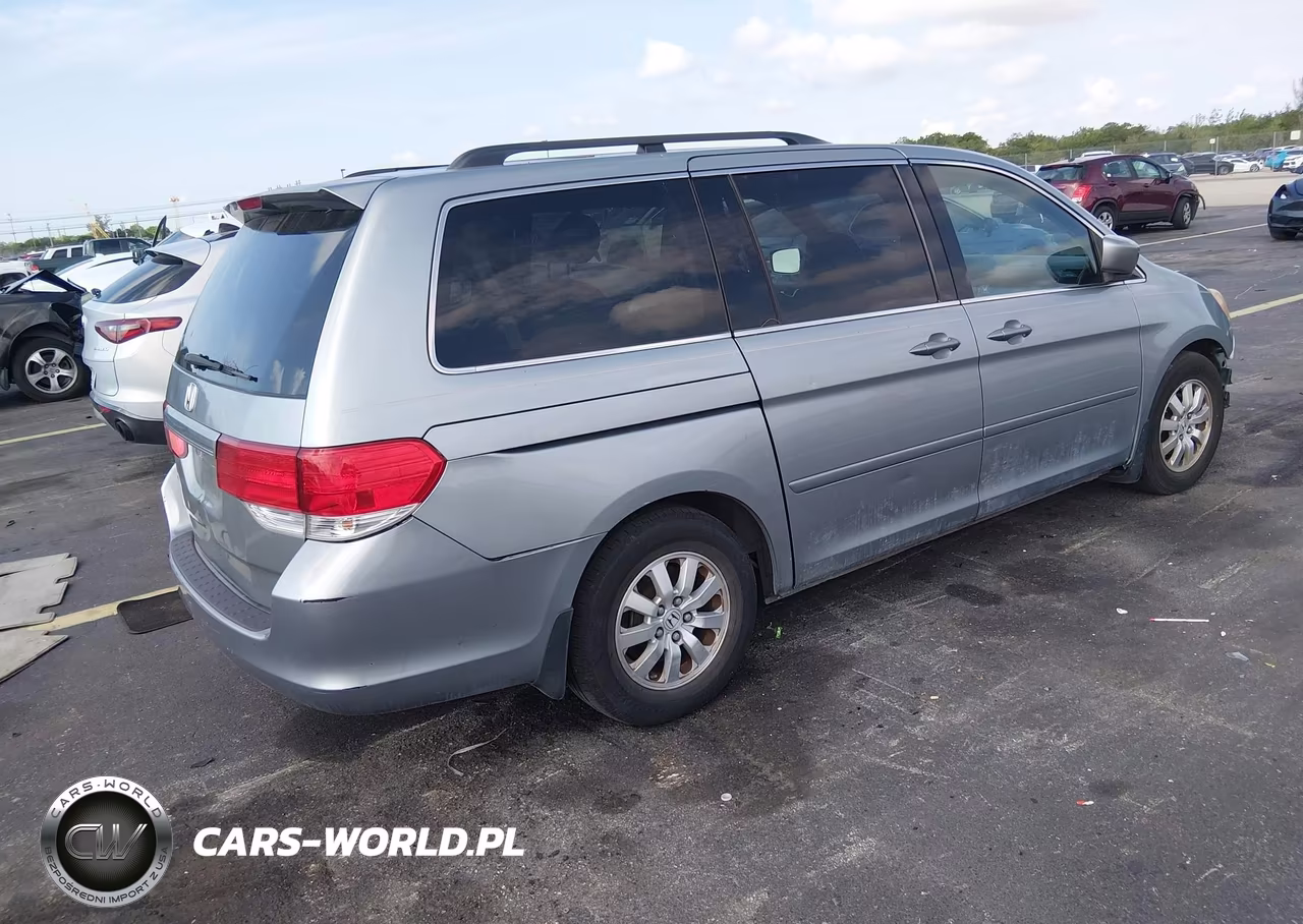 2010 Honda Odyssey Ex VIN:5FNRL3H51AB024102 - 4