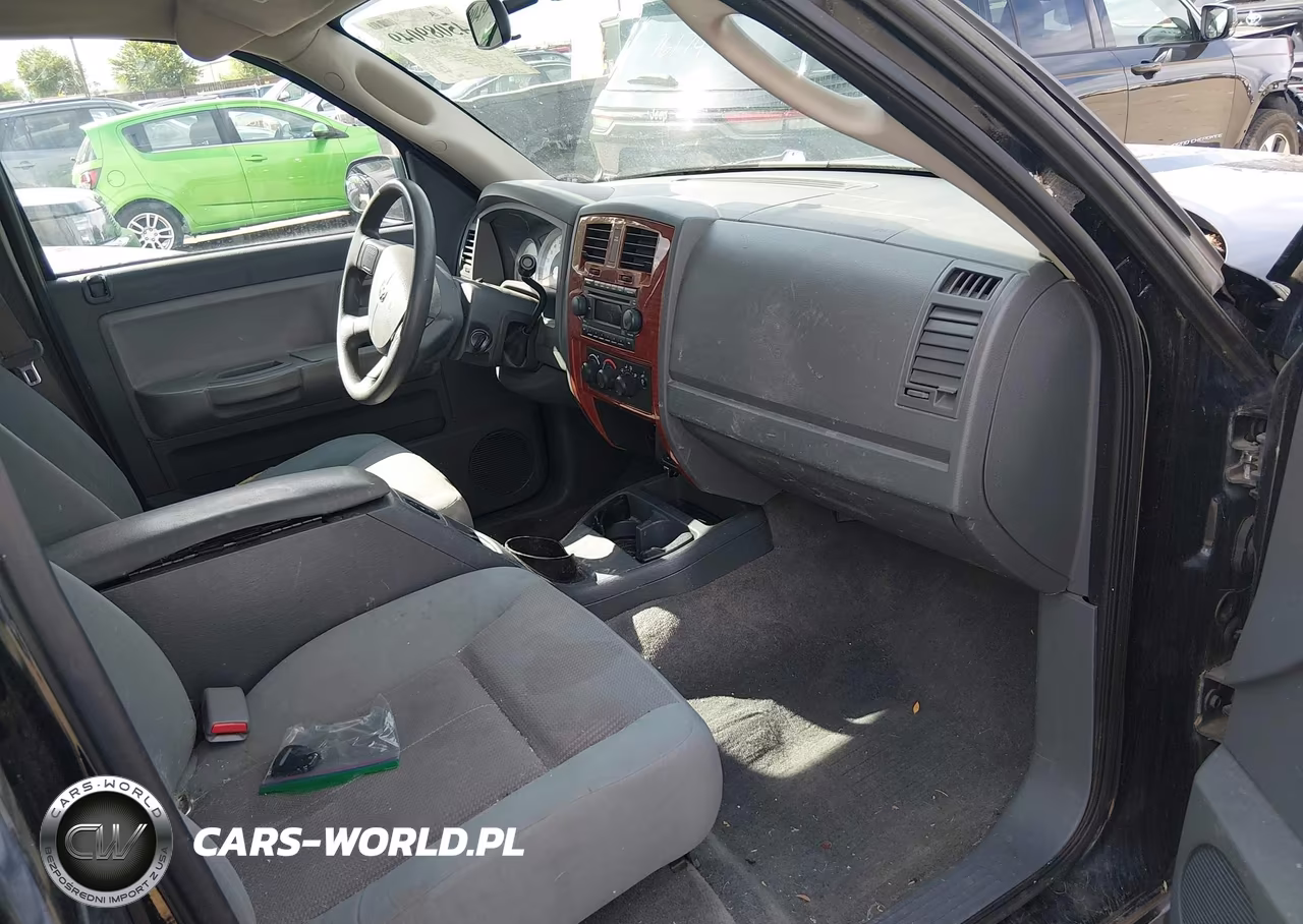 2005 Dodge Dakota Slt VIN:1D7HW42N15S199286 - 5
