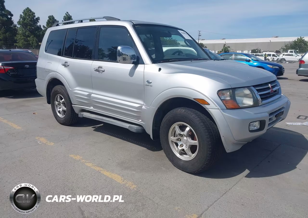 2001 Mitsubishi Montero Limited