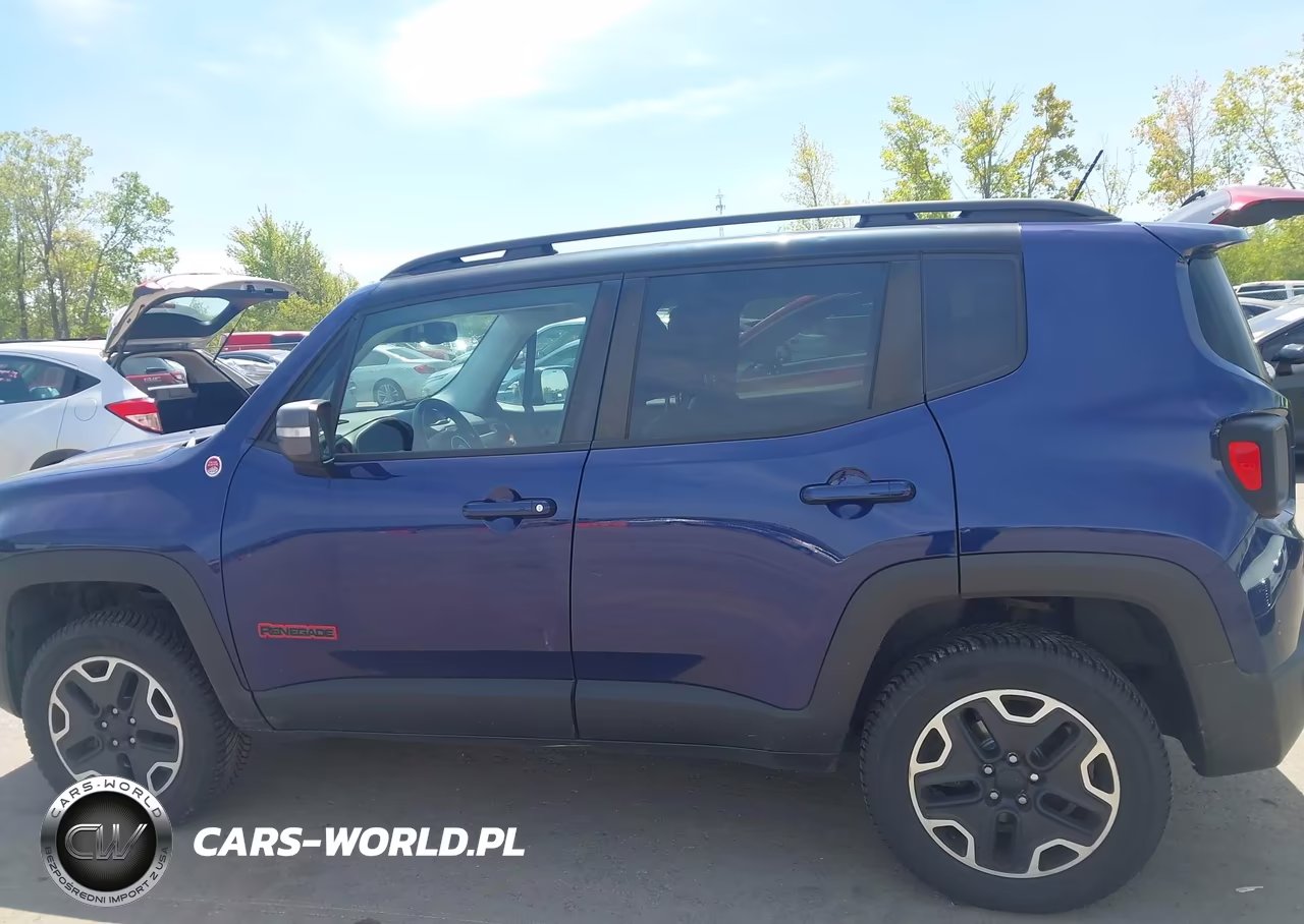 2017 Jeep Renegade Trailhawk 4X4 VIN:ZACCJBCB8HPE68552 - 14