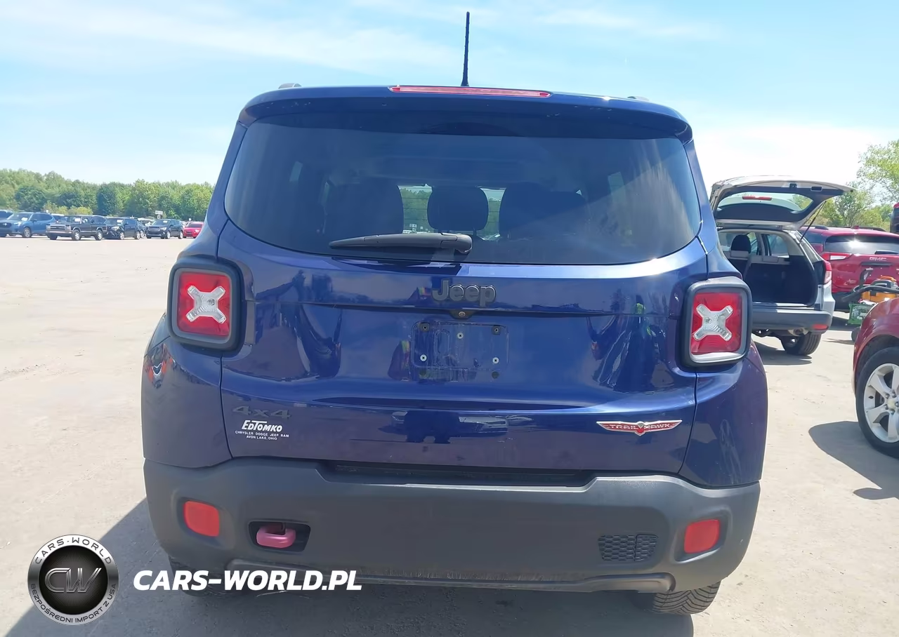 2017 Jeep Renegade Trailhawk 4X4 VIN:ZACCJBCB8HPE68552 - 16