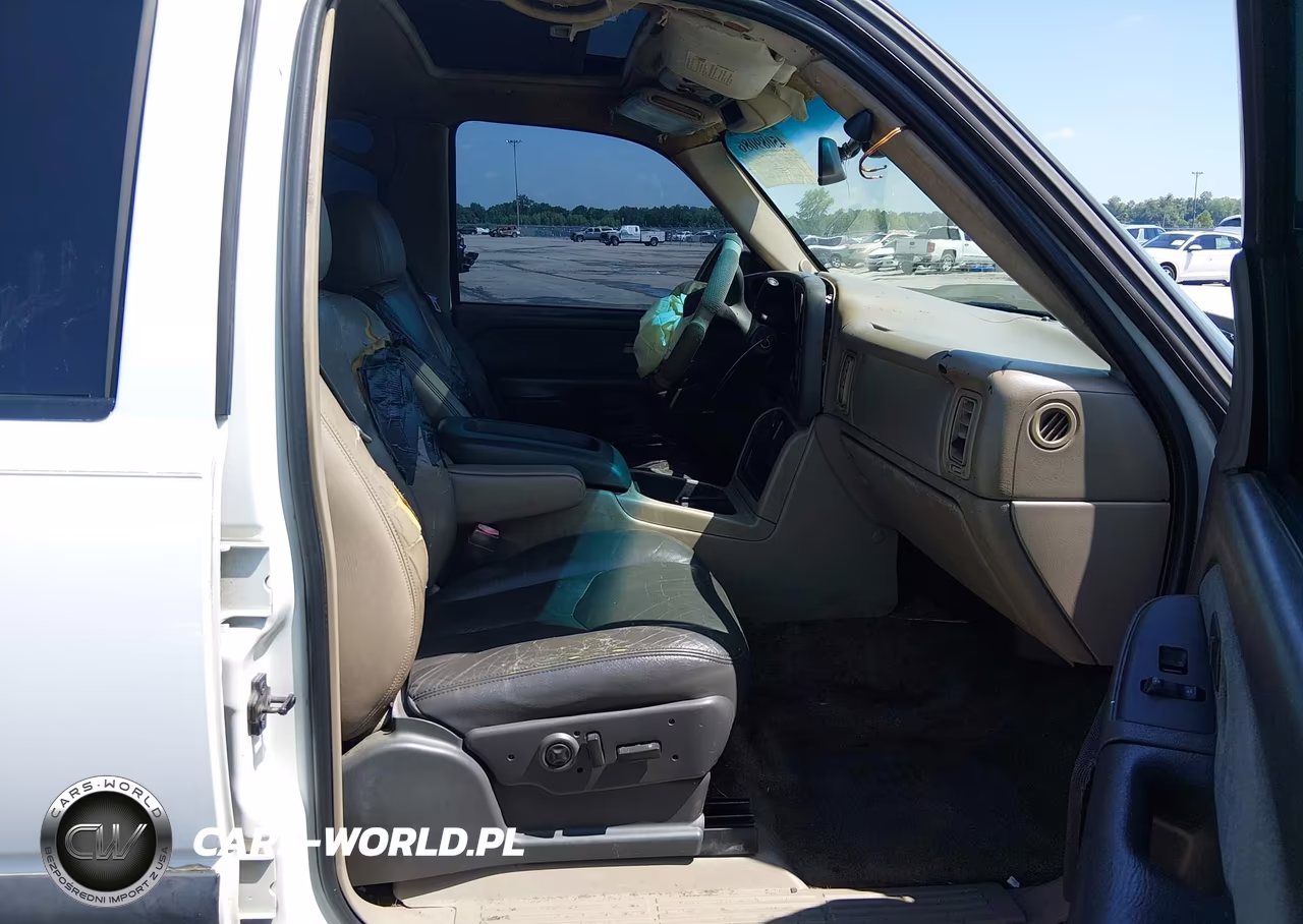 2003 Chevrolet Avalanche 1500 VIN:3GNEC13T83G251400 - 5