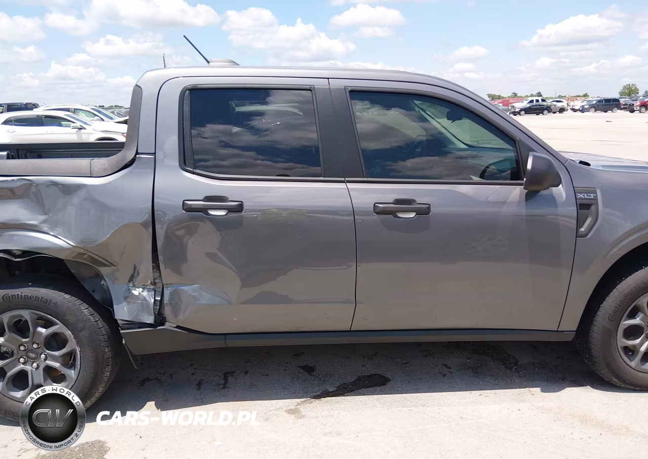 2025 Ford Maverick Xlt VIN:3FTTW8H37SRB54040 - 13