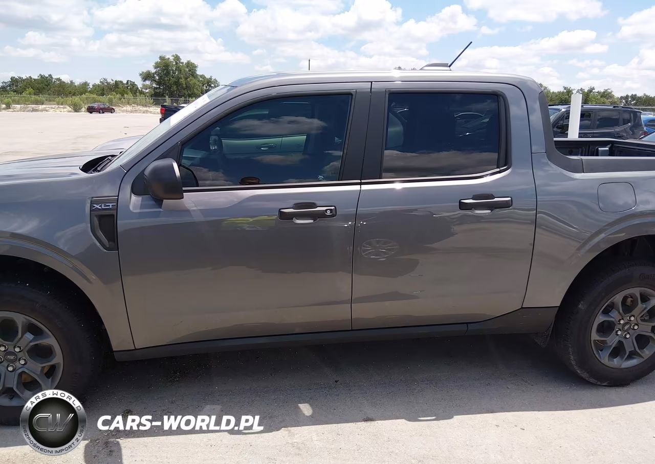 2025 Ford Maverick Xlt VIN:3FTTW8H37SRB54040 - 14
