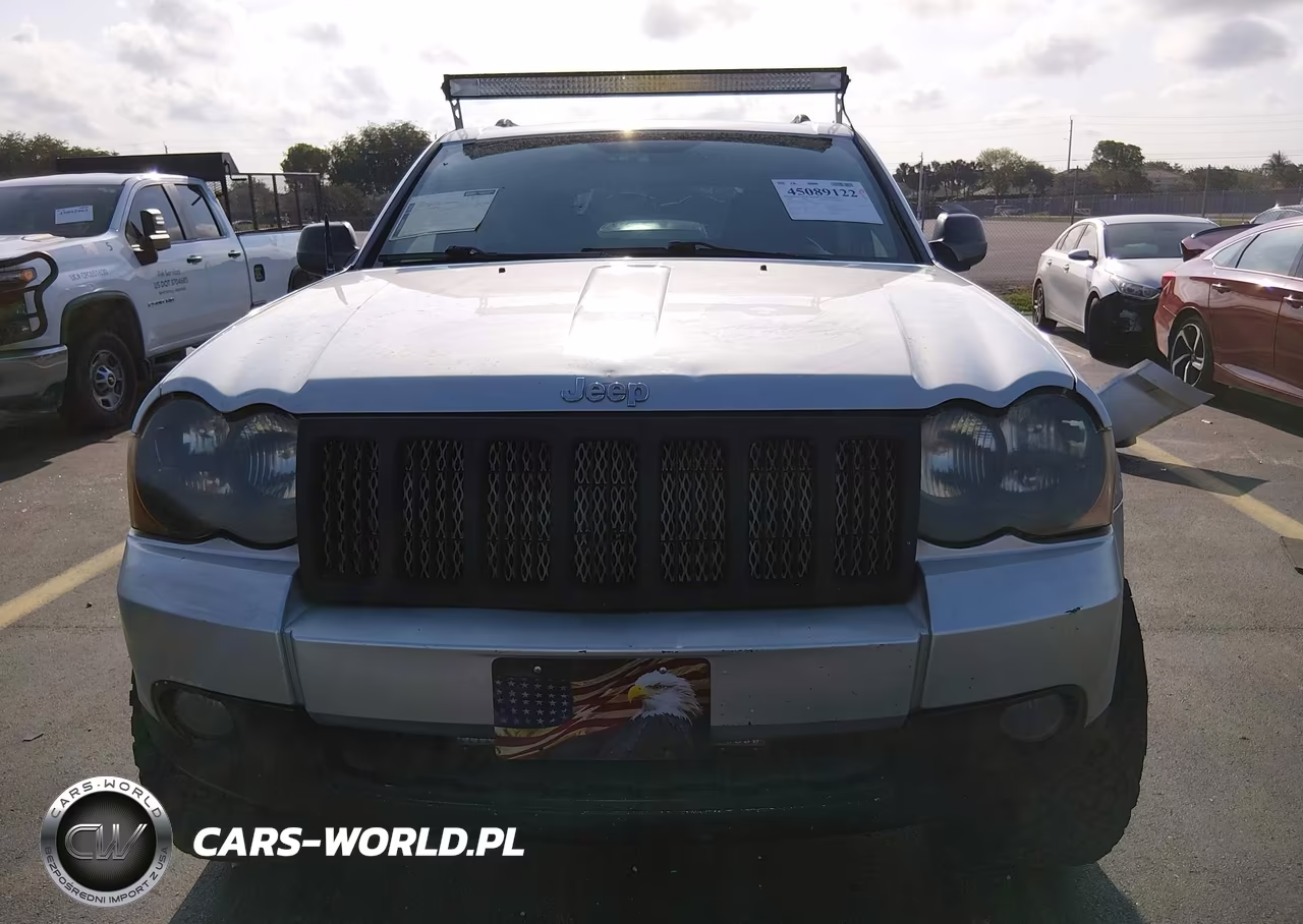 2010 Jeep Grand Cherokee Laredo VIN:1J4PR4GK3AC118489 - 13