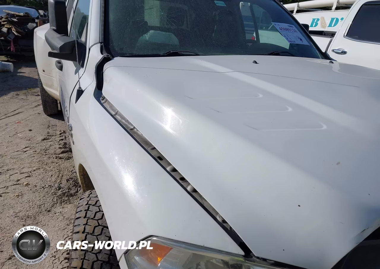 2017 Ram 3500 Tradesman 4X2 8' Box VIN:3C63RPGL3HG618729 - 14