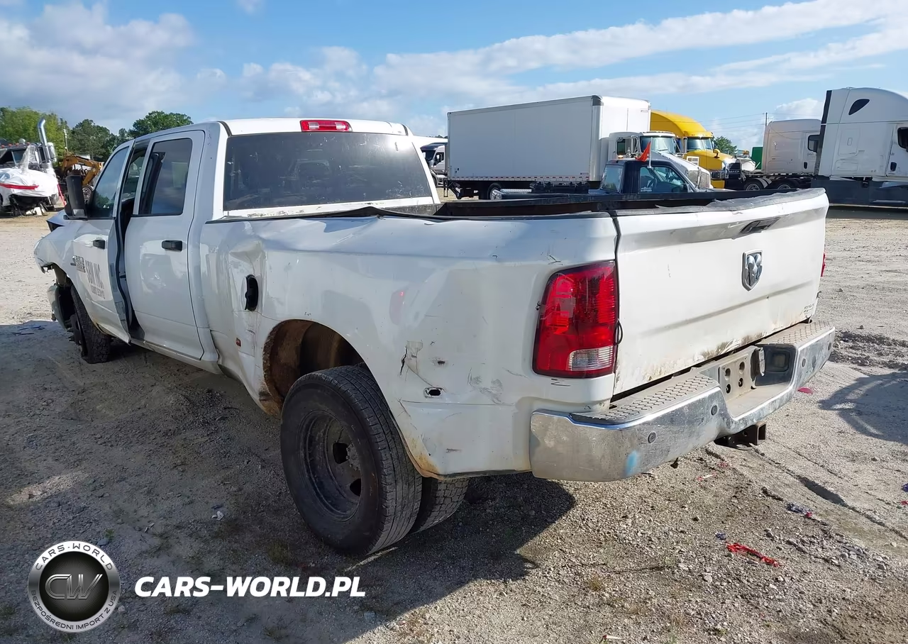 2017 Ram 3500 Tradesman 4X2 8' Box VIN:3C63RPGL3HG618729 - 3